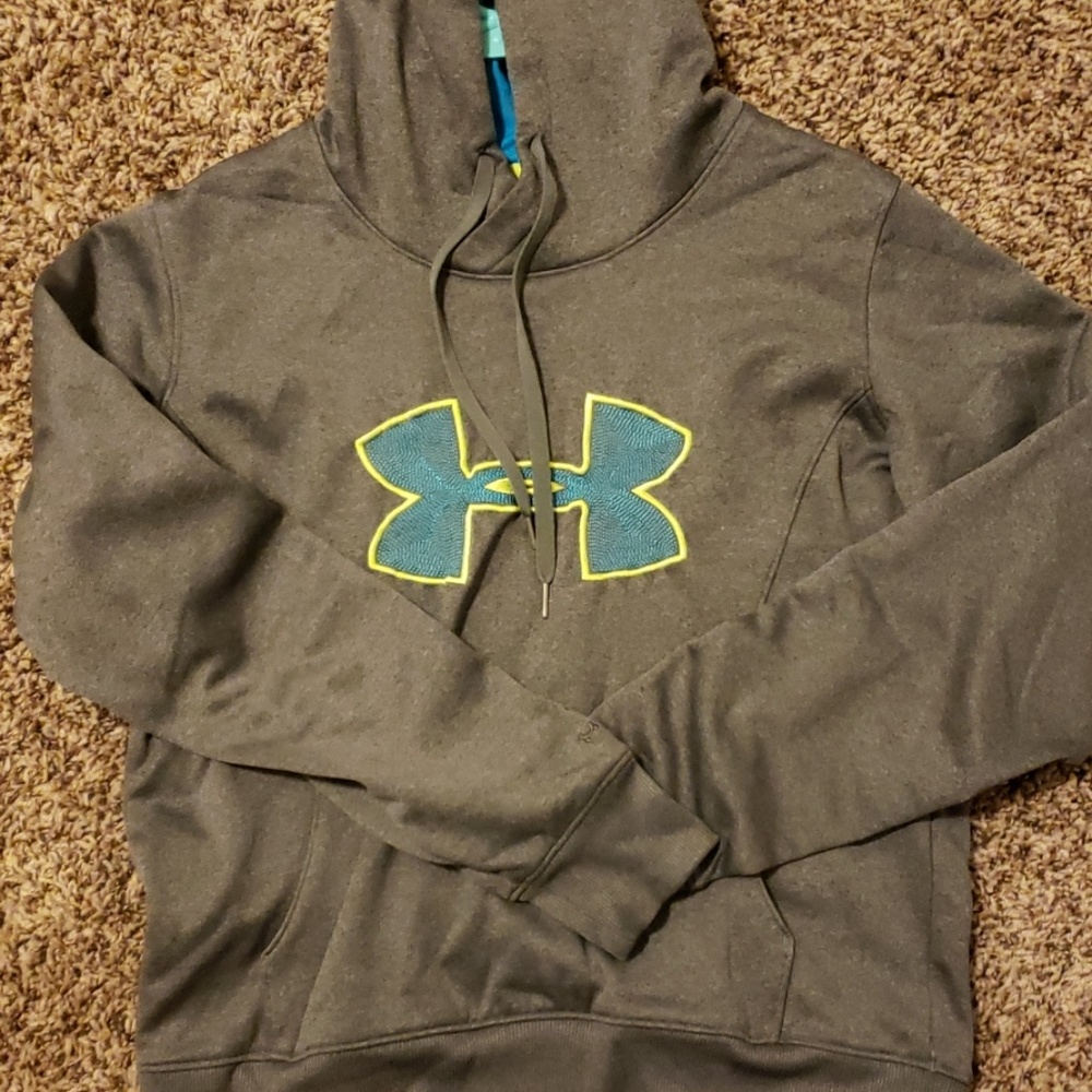 Under Armour hoodie